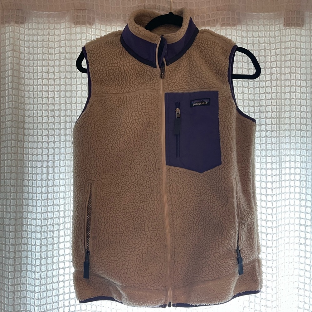 Patagonia Women’s Retro Pile Fleece Vest Tan Purple Size M